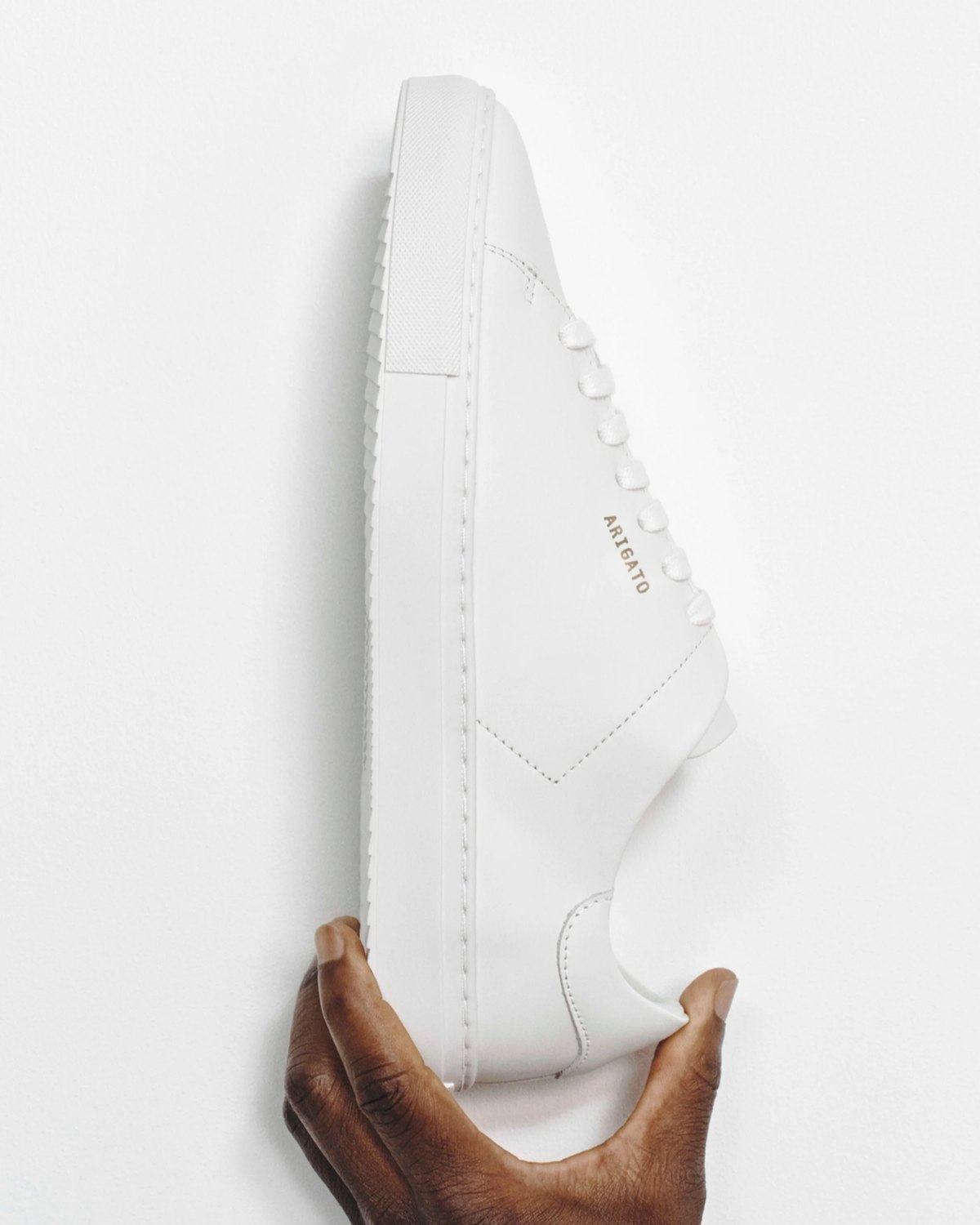Axel Arigato sneakers, colour range.
